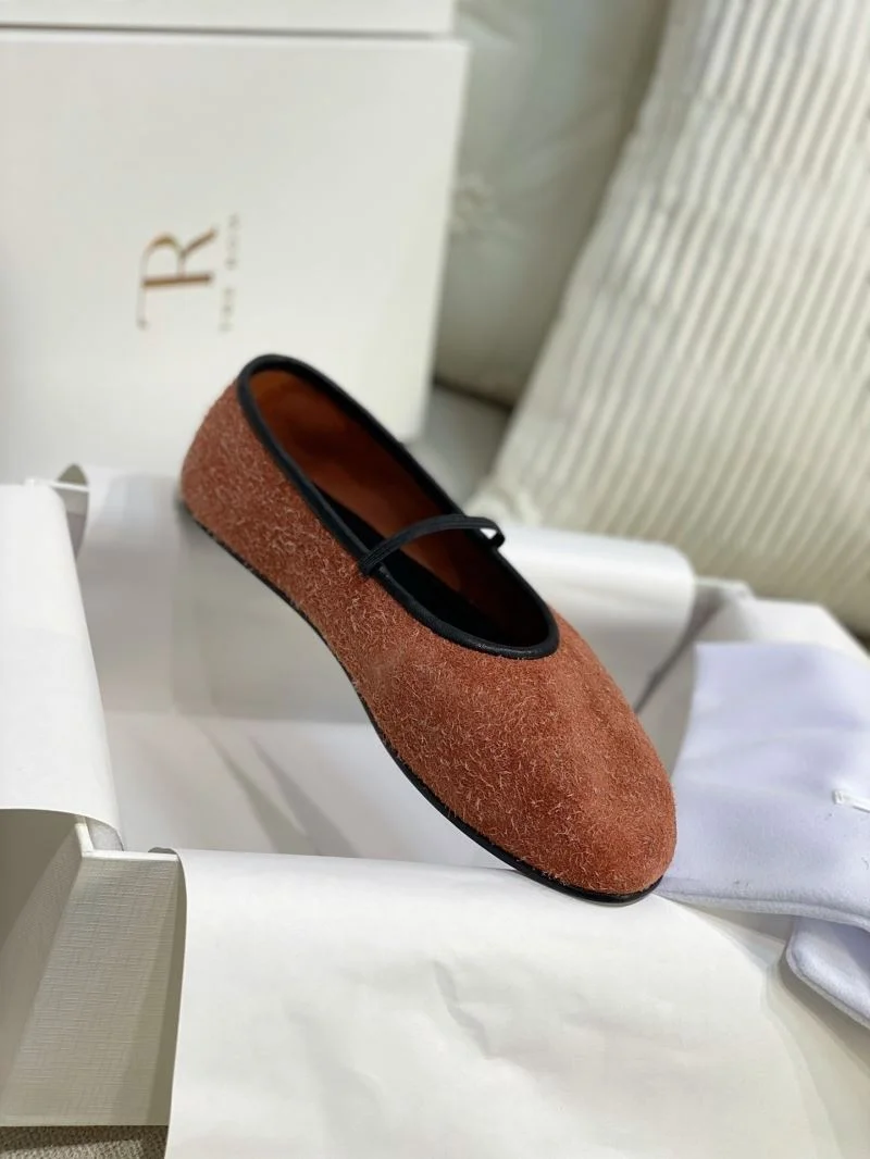 The Row Shoes Breathable 8824