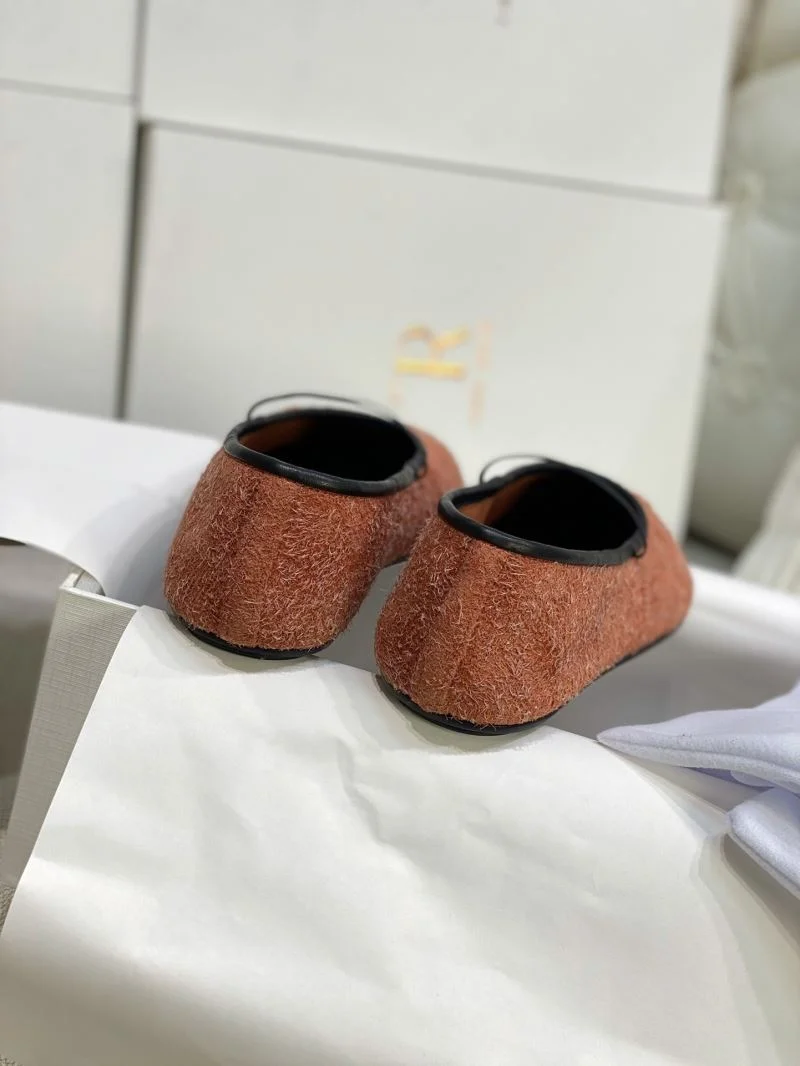 The Row Shoes Breathable 8824