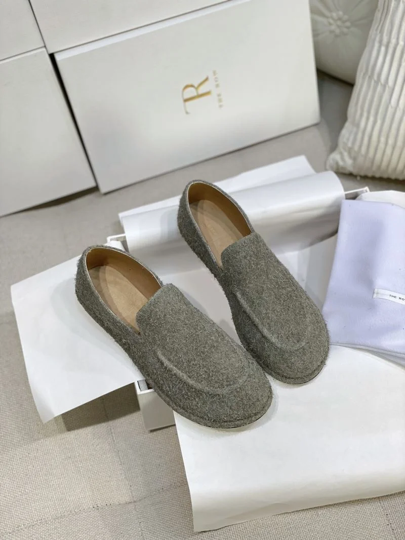 Minimalist The Row Shoes 8828