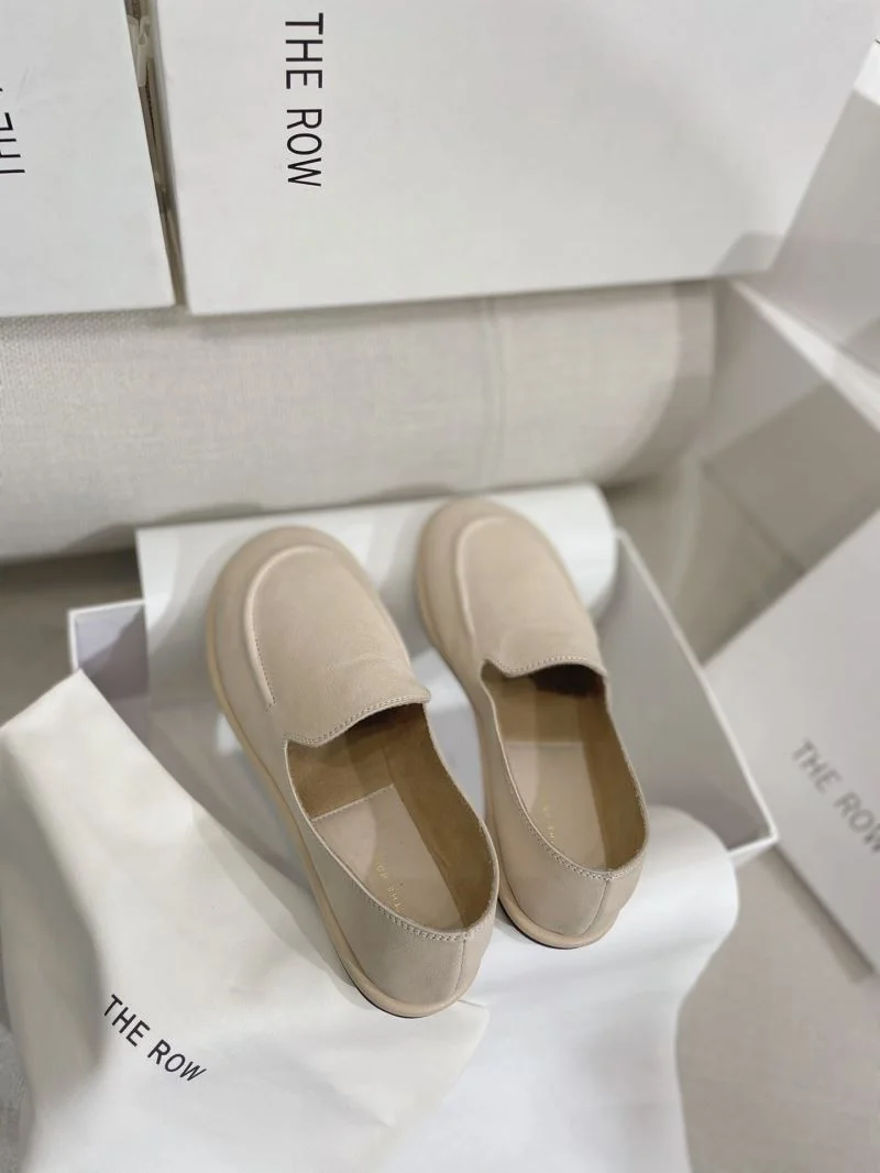 The Row Shoes FashionForward 8820