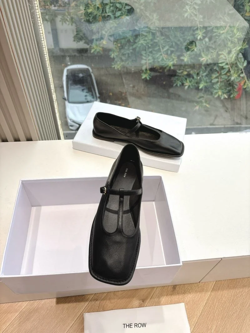 The Row Shoes ZipUp 8809