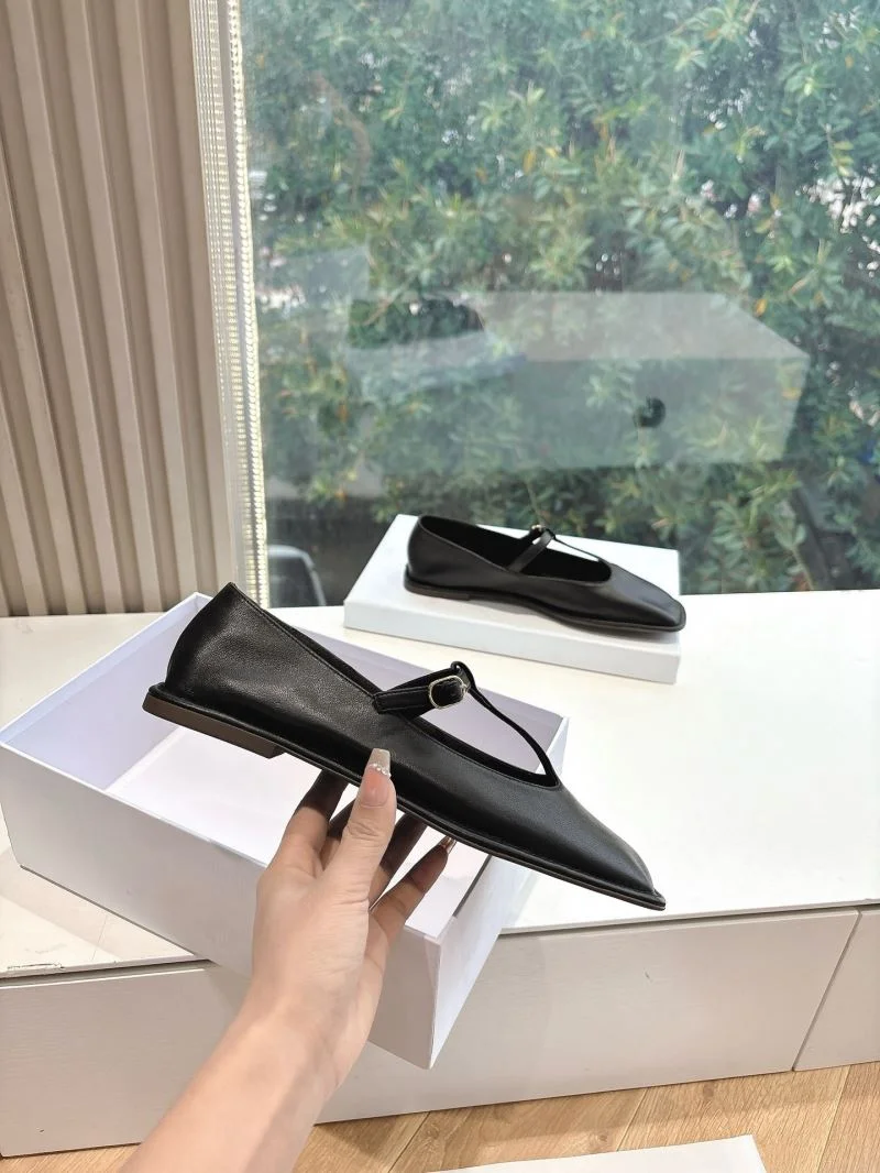The Row Shoes ZipUp 8809
