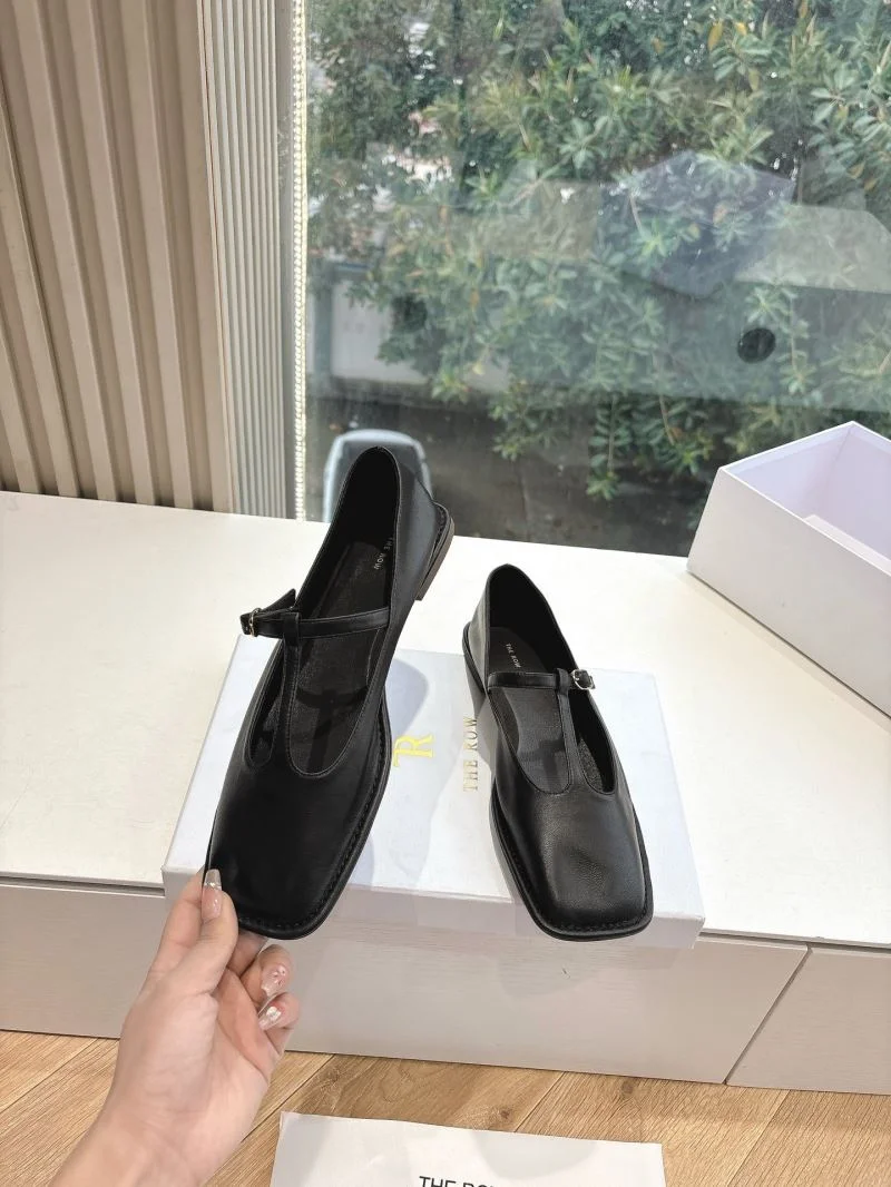 The Row Shoes ZipUp 8809