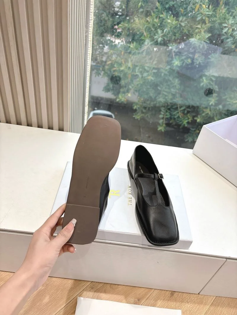 The Row Shoes ZipUp 8809