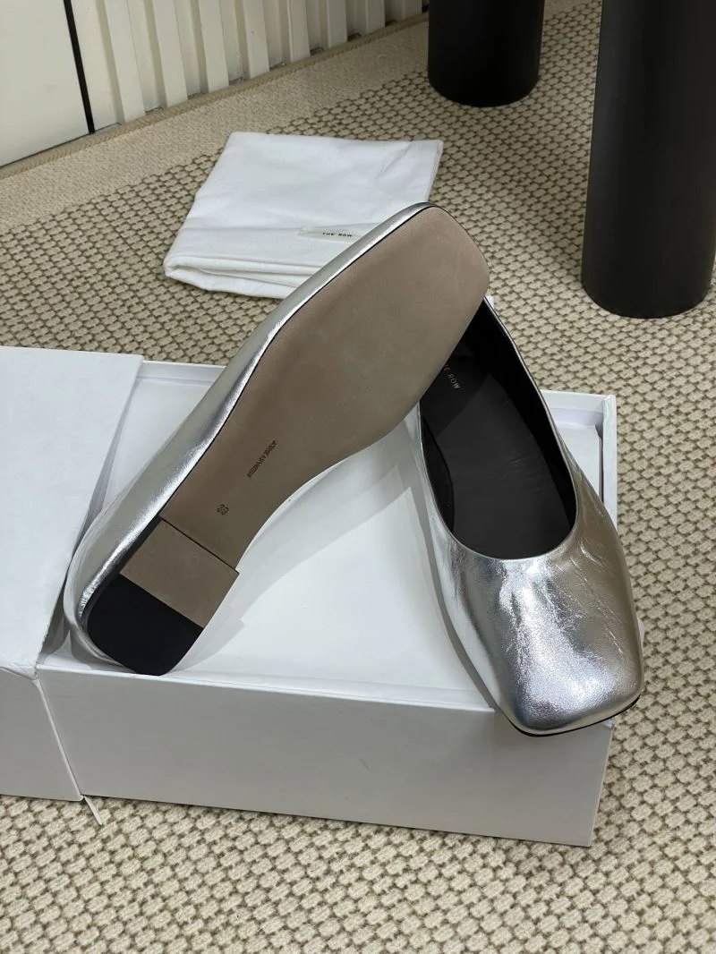 FlexibleFit The Row Shoes 8801