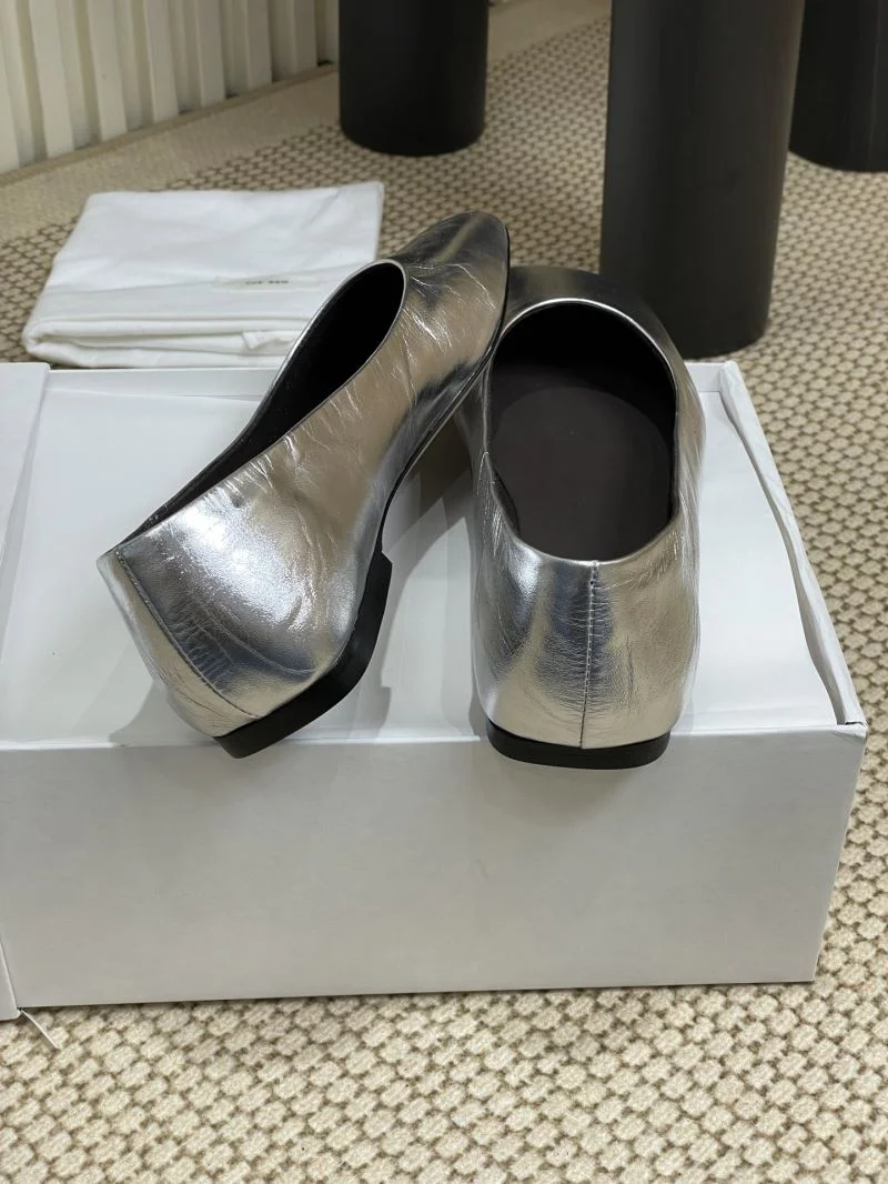 FlexibleFit The Row Shoes 8801