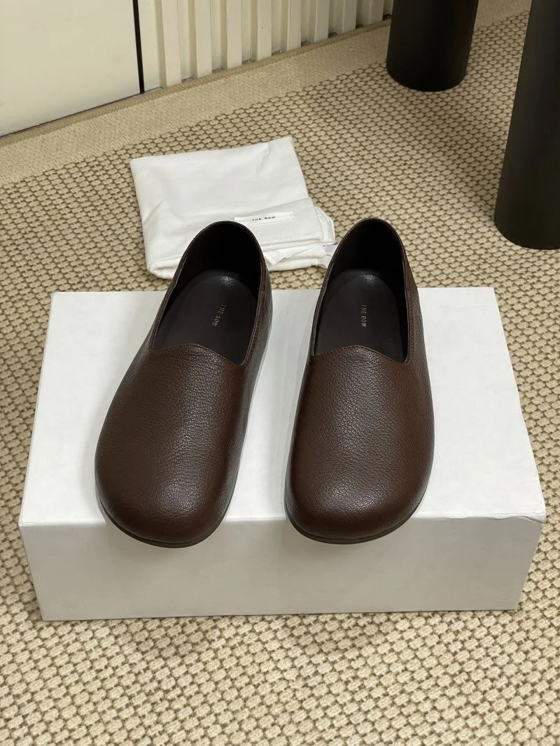 The Row Shoes FlexibleFit 8804