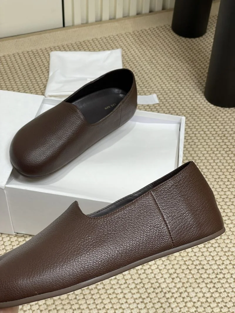 The Row Shoes FlexibleFit 8804