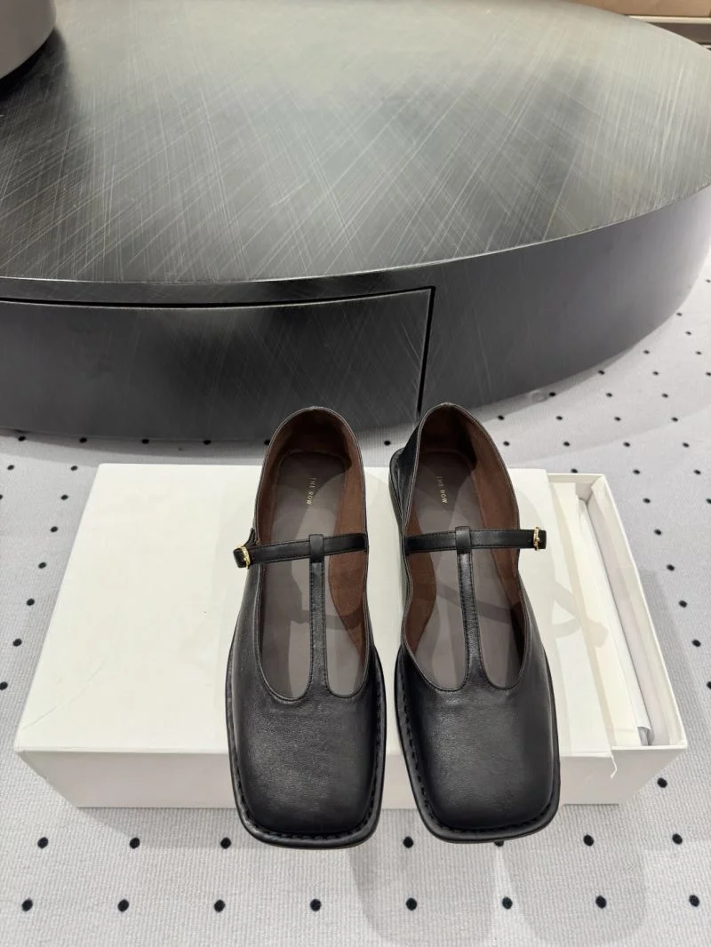 The Row Shoes FlexibleFit 8796