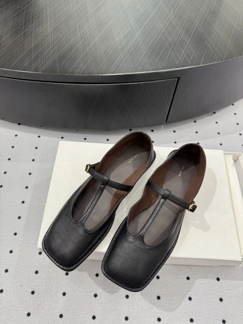 The Row Shoes FlexibleFit 8796