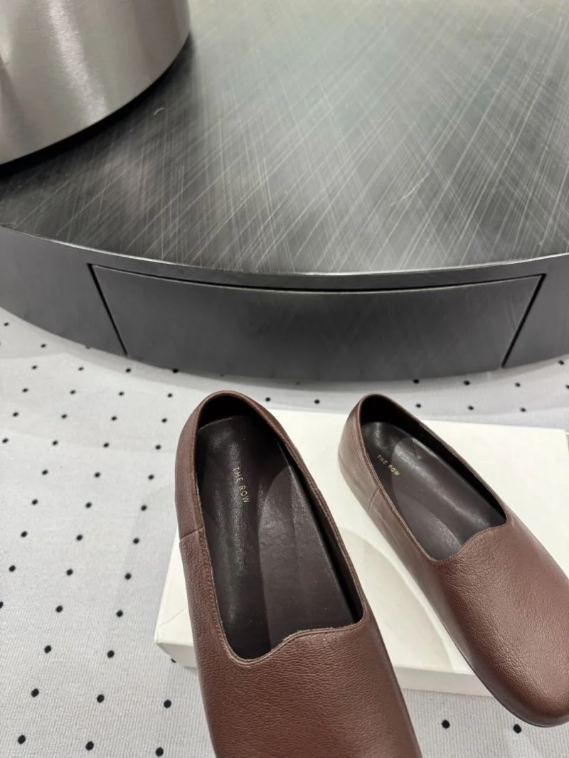 The Row Shoes Trendy 8789