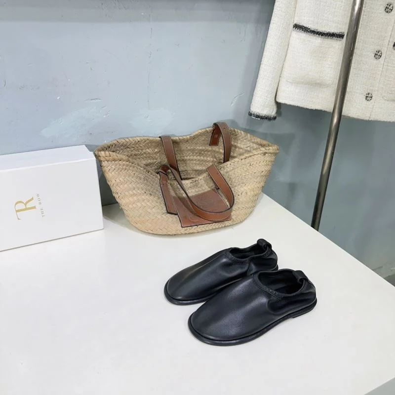 The Row Shoes Compact 8780