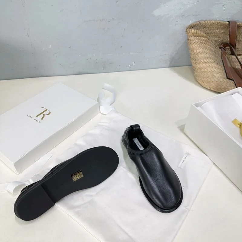 The Row Shoes Compact 8780