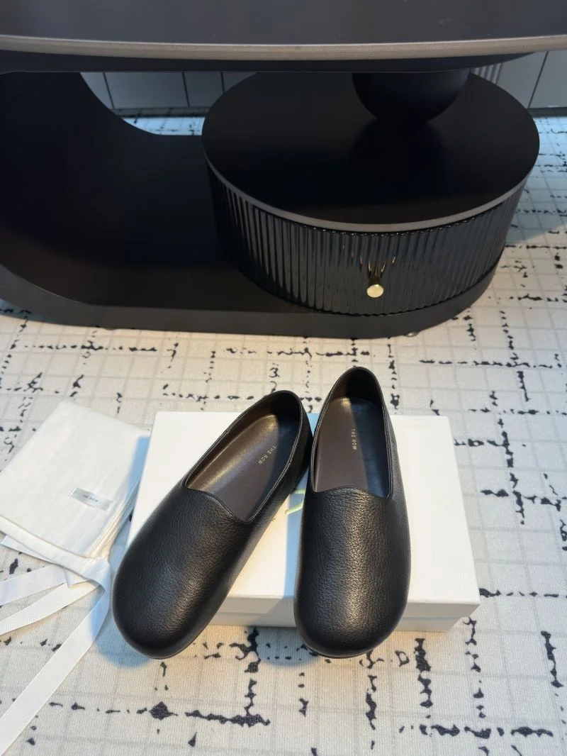 WrinkleFree The Row Shoes 8771