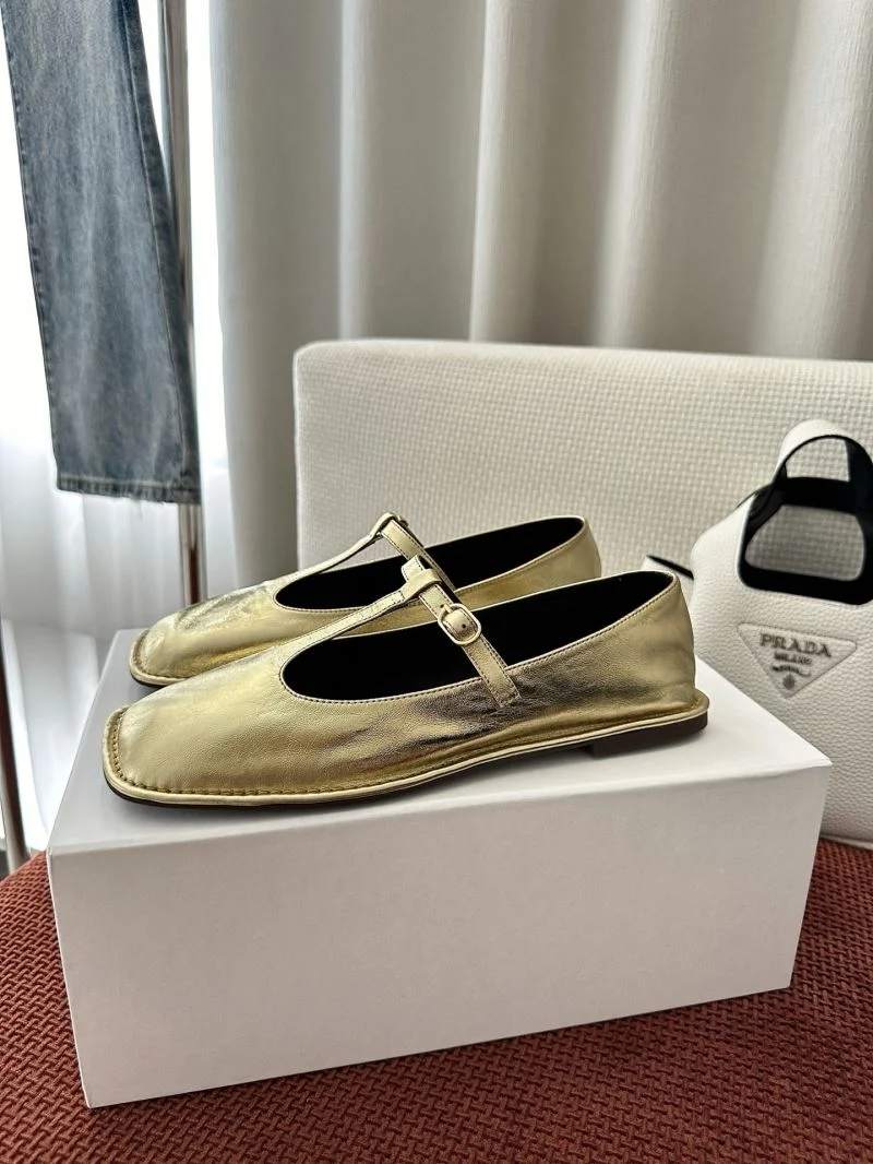 The Row Shoes Chic 8782