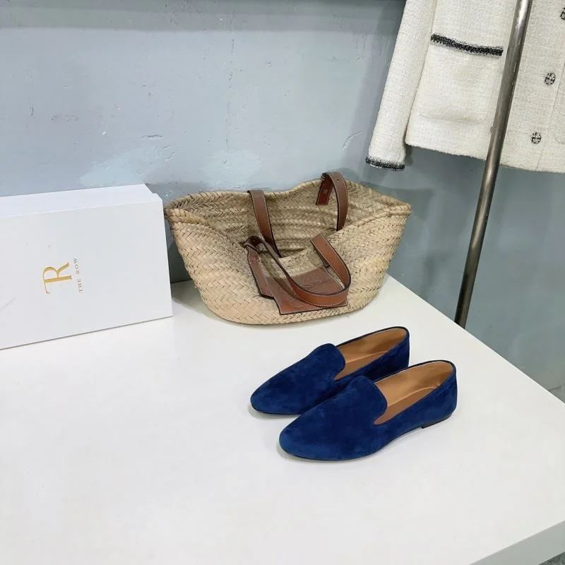 The Row Shoes Stylish 8772