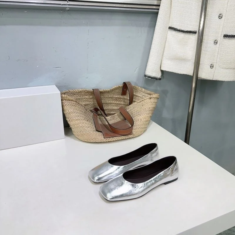 The Row Shoes OnTrend 8779