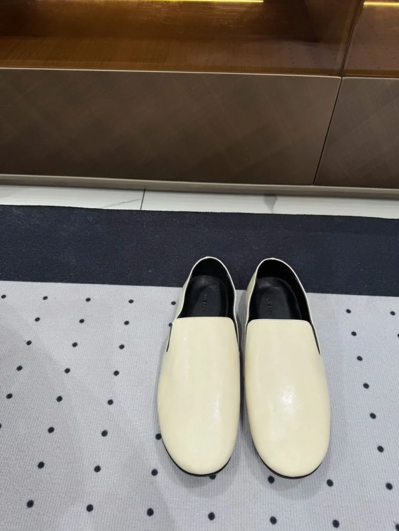 The Row Shoes Chic 15378