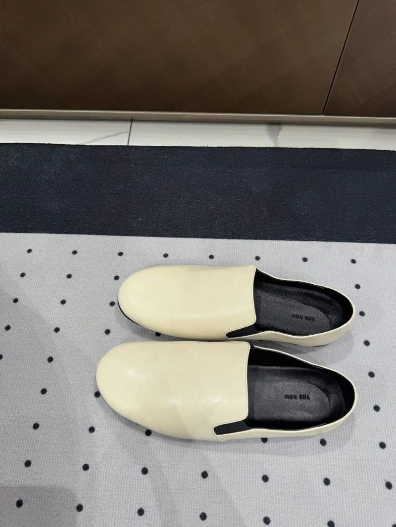 The Row Shoes Chic 15378