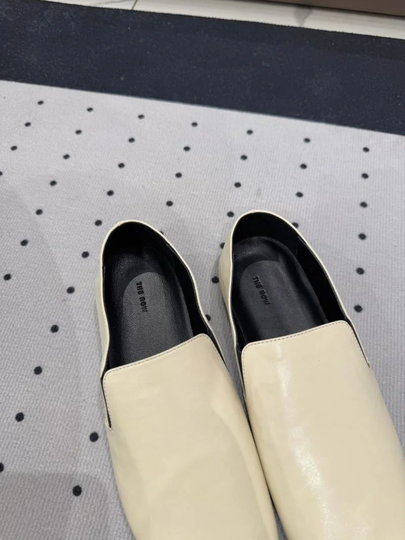 The Row Shoes Chic 15378