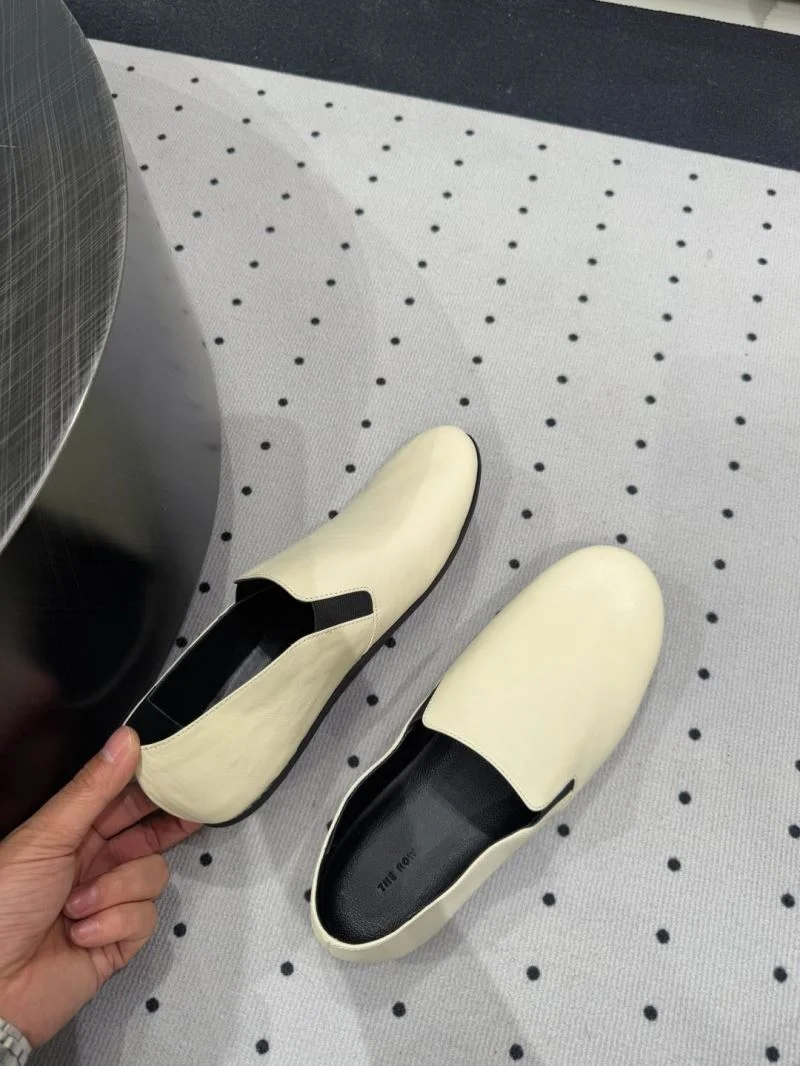 The Row Shoes Chic 15378