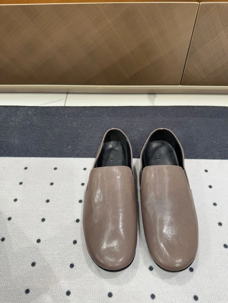 SoftTouch The Row Shoes 15457