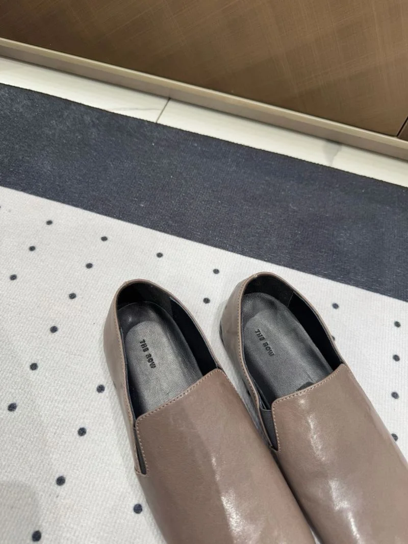 SoftTouch The Row Shoes 15457