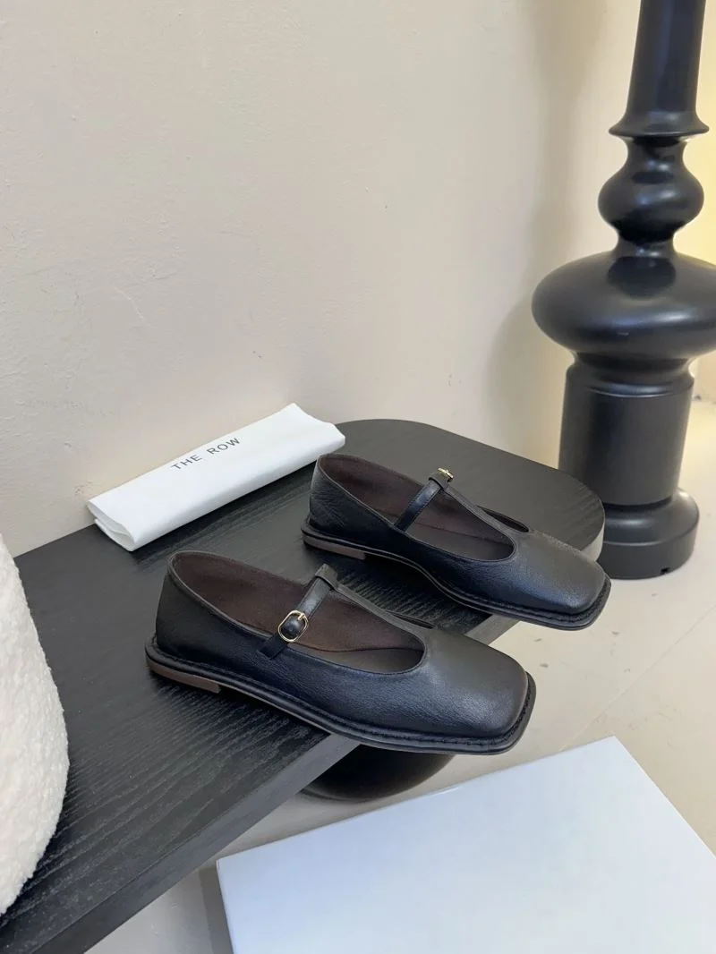 The Row Shoes SmartChoice 15373