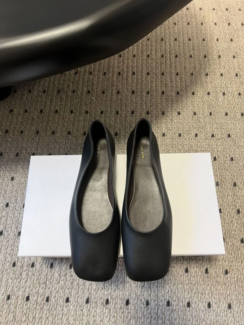 The Row Shoes TechFriendly 5758