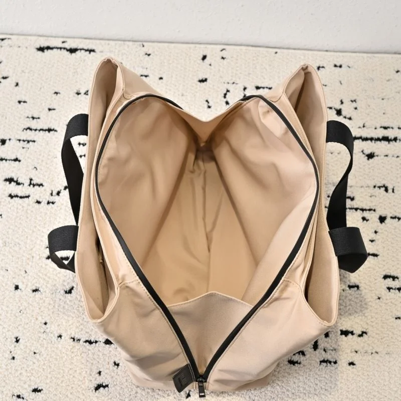 The Row Shopping Bags Compact 45555