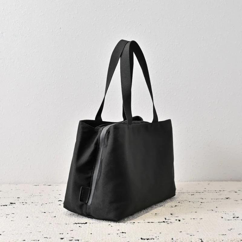 The Row Shopping Bags Resilient 45554