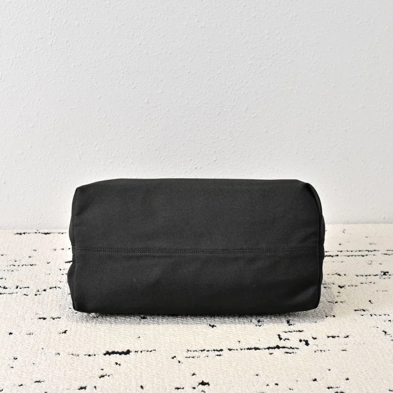 The Row Shopping Bags Resilient 45554