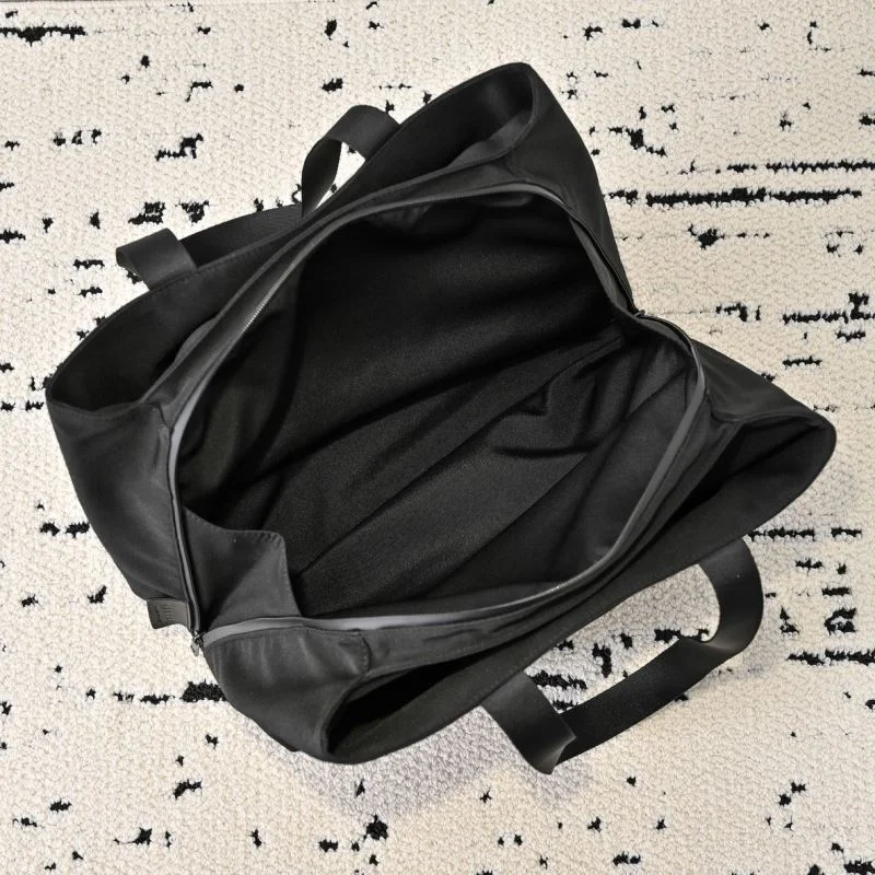 The Row Shopping Bags Resilient 45554