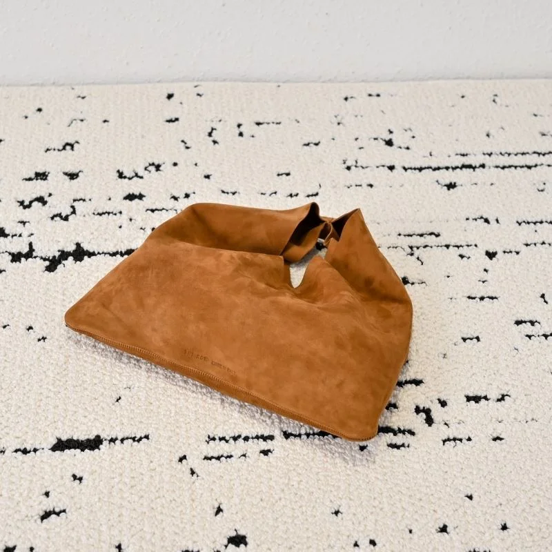The Row Shopping Bags Sleek 45548
