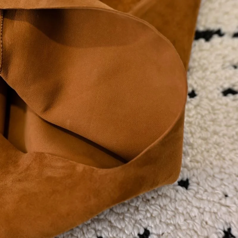 The Row Shopping Bags Sleek 45548