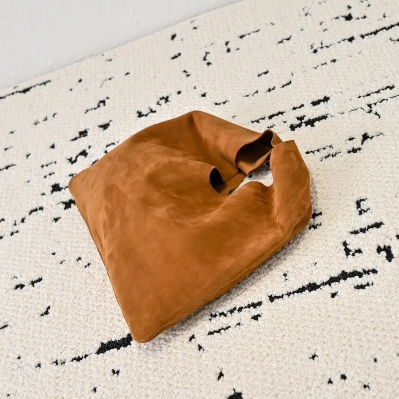 The Row Shopping Bags Sleek 45548