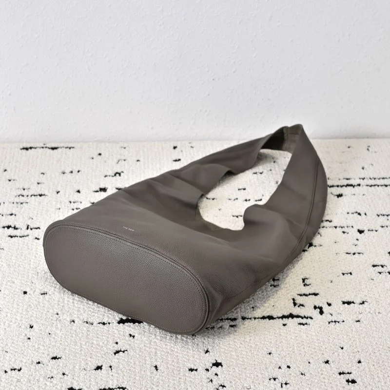 The Row Shopping Bags Snug 45539