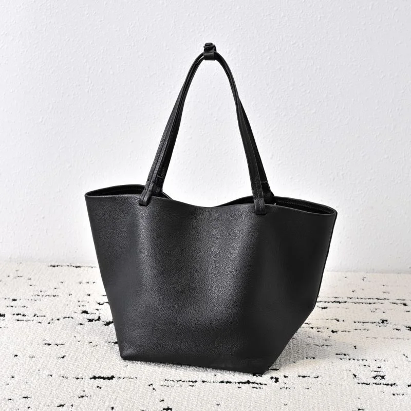 The Row Shopping Bags Affordable 45543