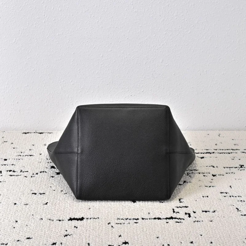 The Row Shopping Bags Affordable 45543