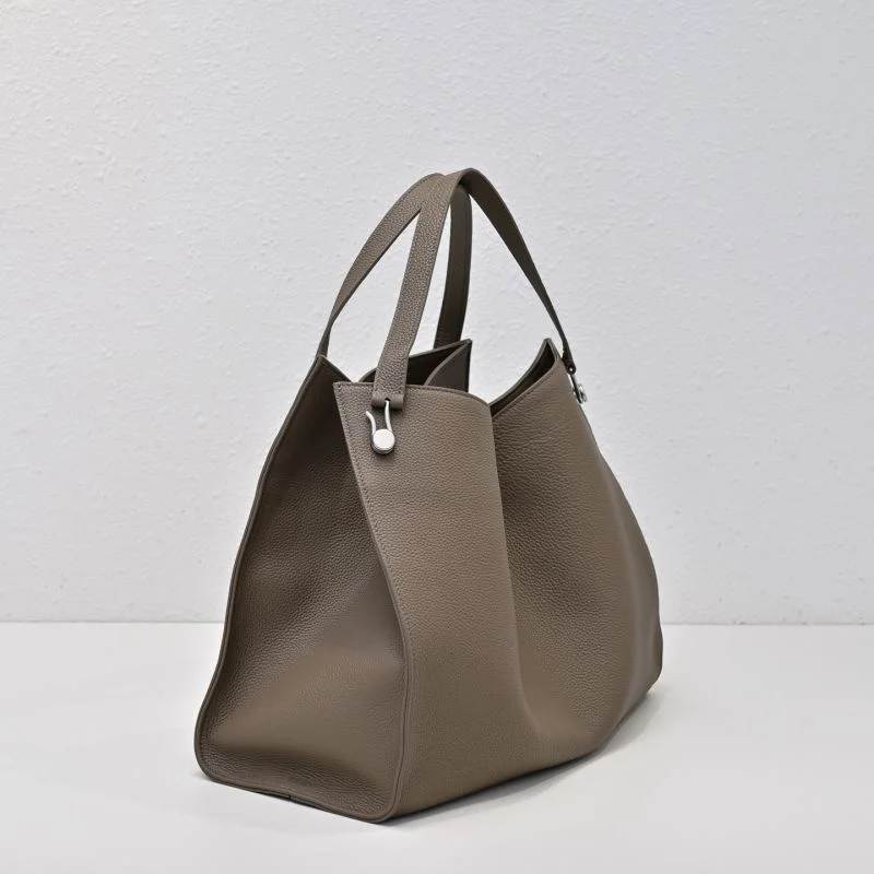The Row Shopping Bags SportInspired 45352