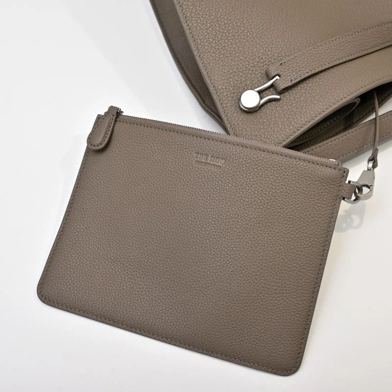 The Row Shopping Bags SportInspired 45352