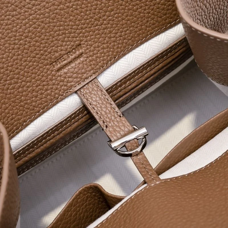 StreetReady The Row Top Handle Bags 45292