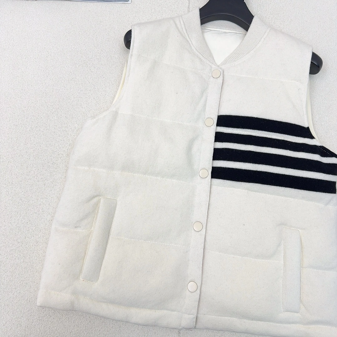 WellDesigned Thom Browne Down Jackets 174120