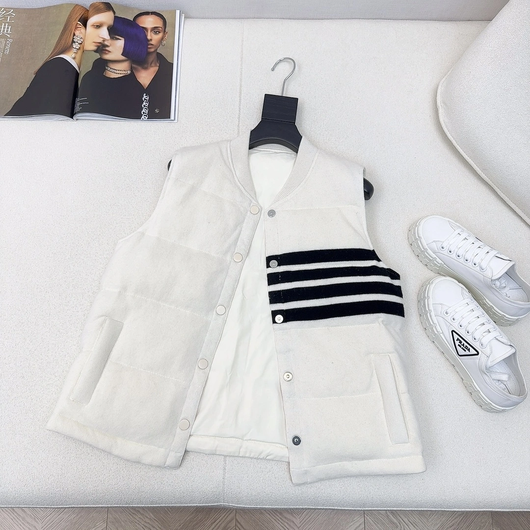WellDesigned Thom Browne Down Jackets 174120