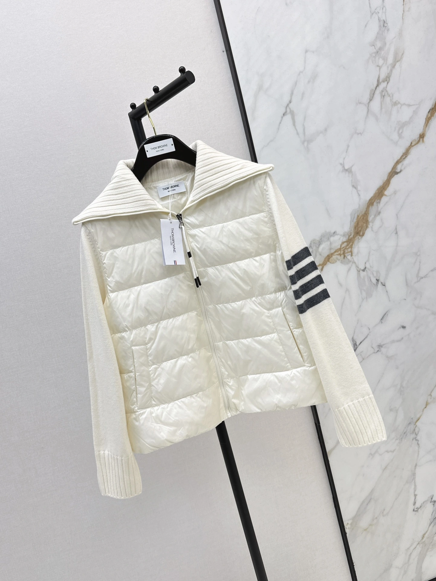 ModernLook Thom Browne Down Jackets 174106