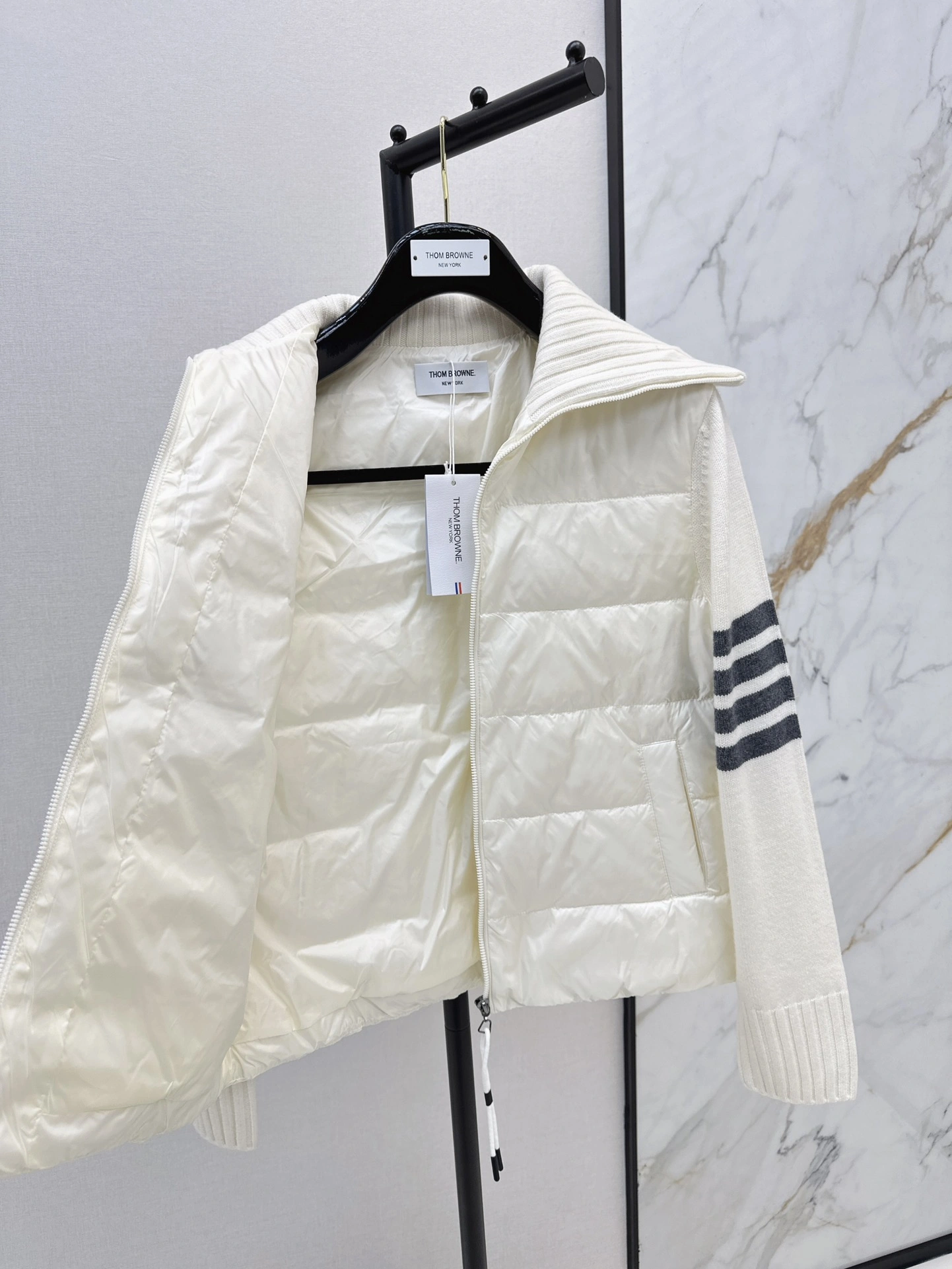 ModernLook Thom Browne Down Jackets 174106