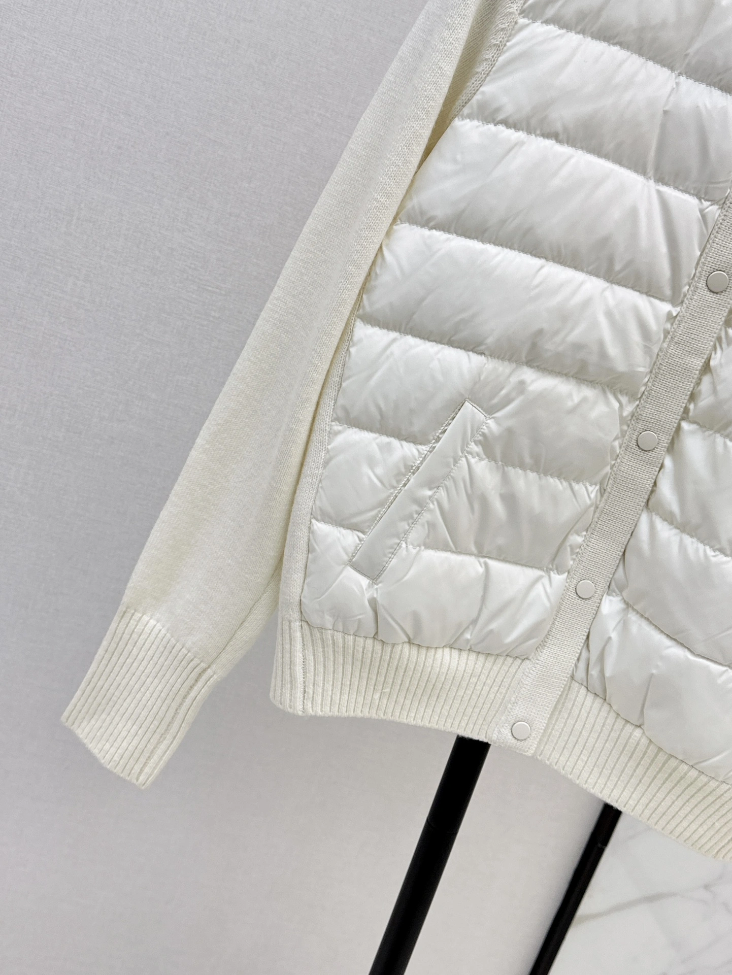 Thom Browne Down Jackets Comfortable 174104