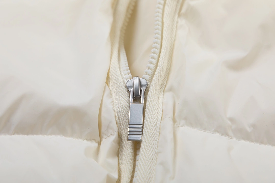 Cozy Thom Browne Down Jackets 174101