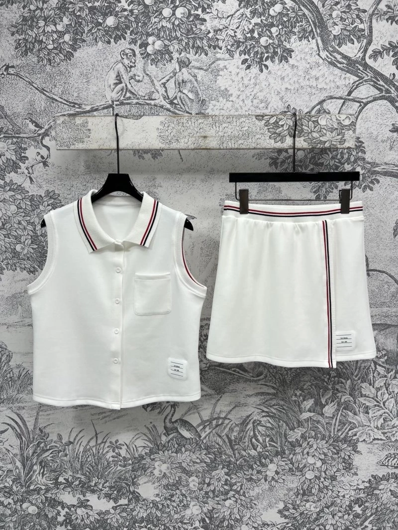 UrbanChic Thom Browne Dress Suits 173301