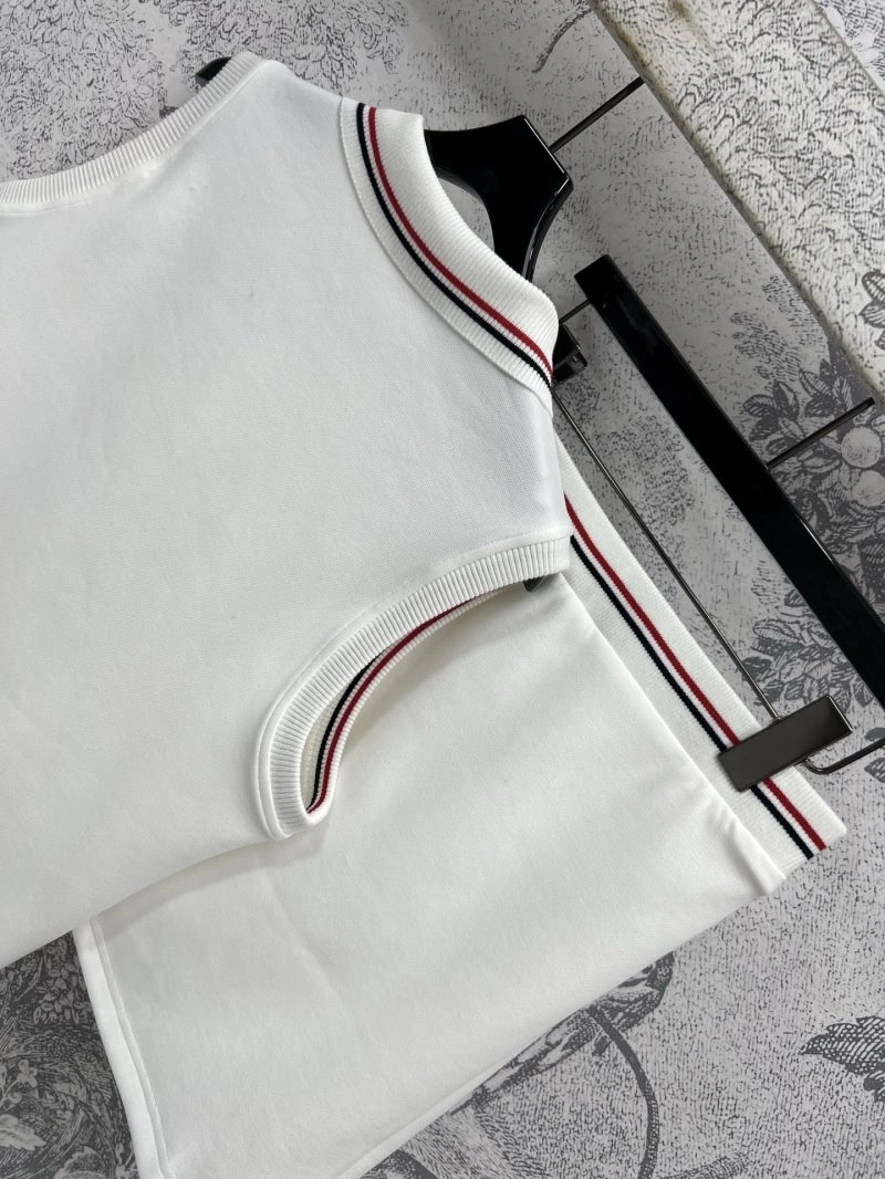 UrbanChic Thom Browne Dress Suits 173301